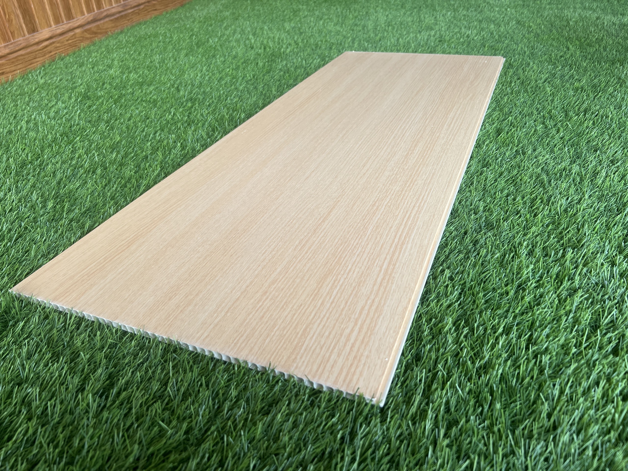 Tấm ốp NNK màu 28