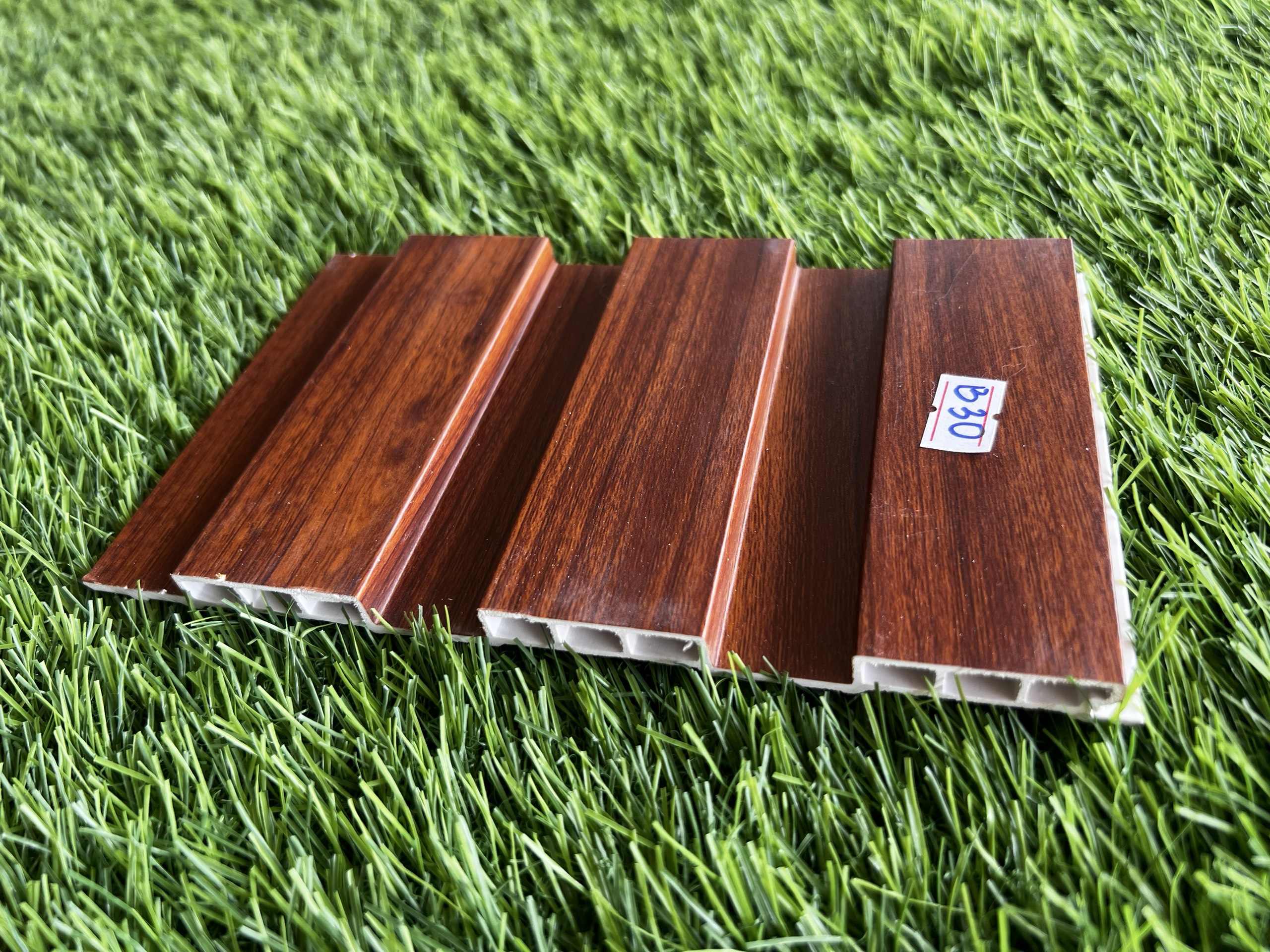 Tấm lam 3 sóng NNK -04 ốp tường Thuận An Bình Dương 