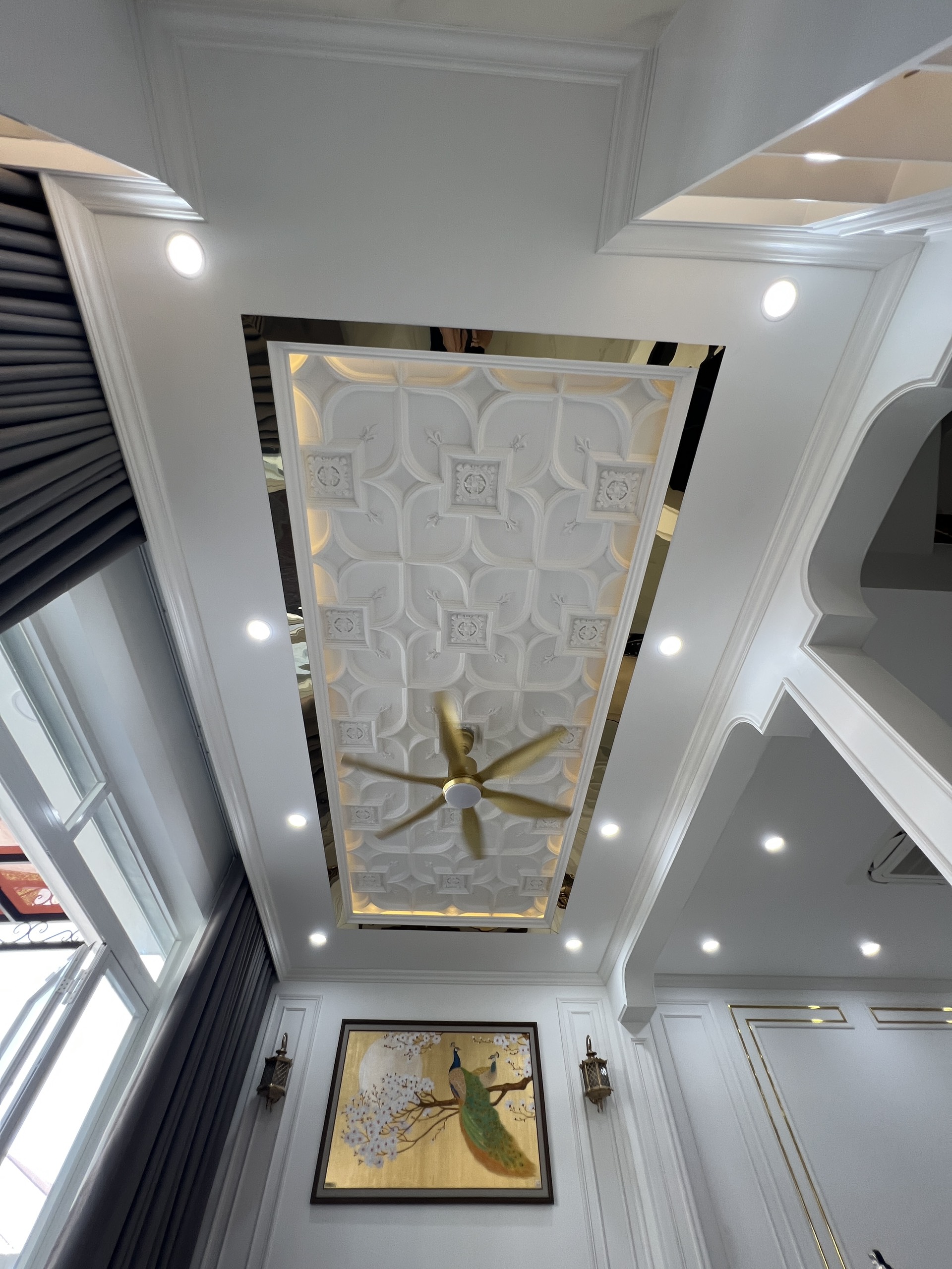 Thi công phào chỉ PS tại Bình Dương