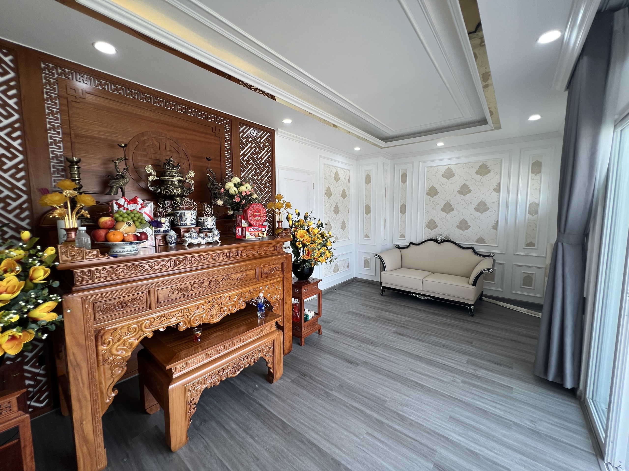 Thi công phào chỉ PS tại Bình Dương