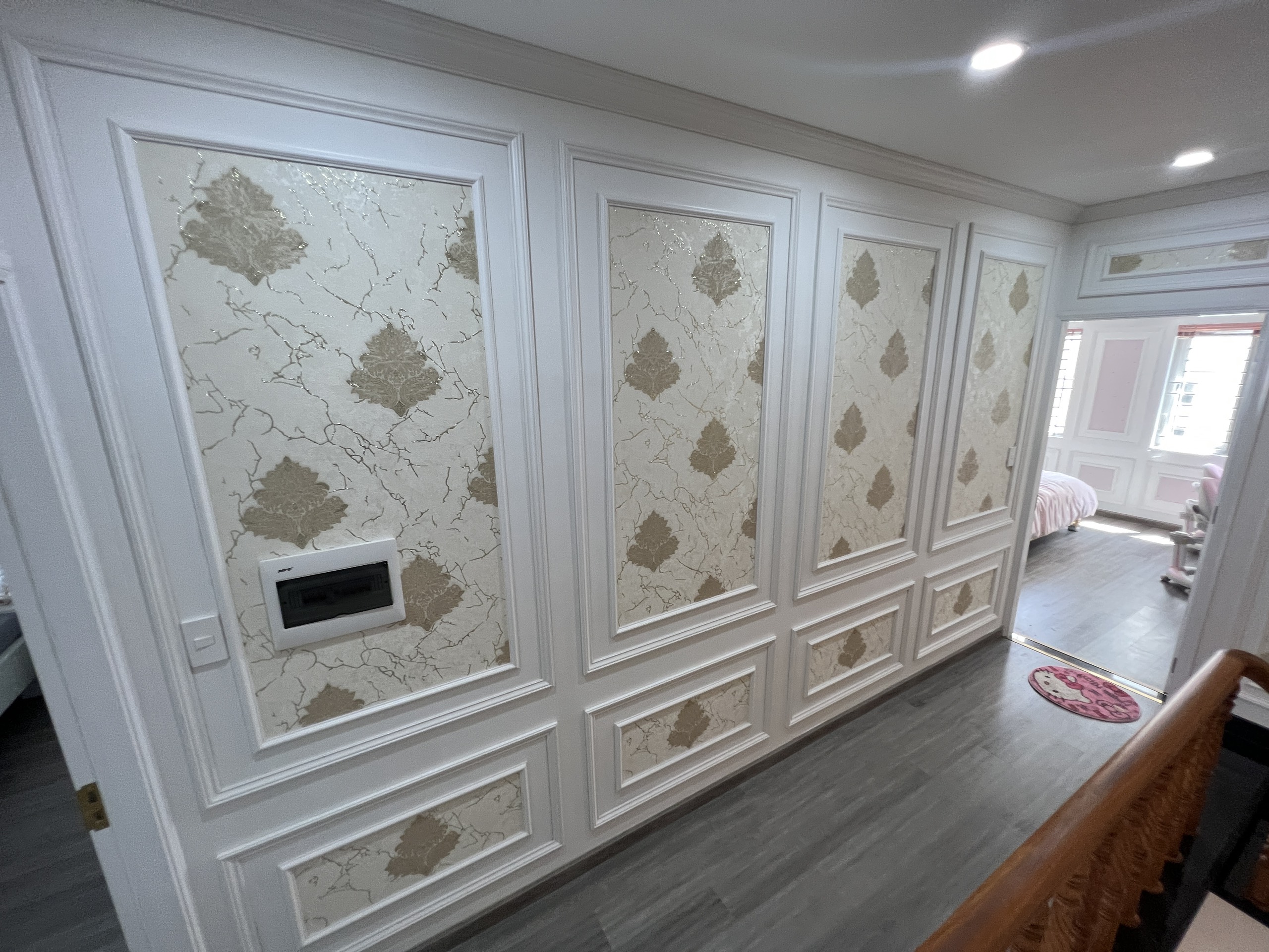 Thi công phào chỉ PS tại Bình Dương